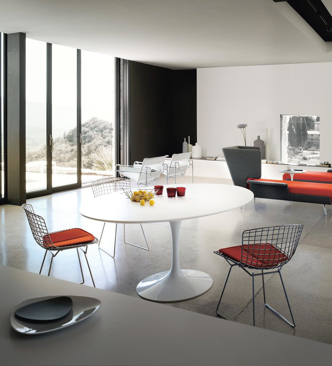 Дизайн кухонного стола. Стол Eero Saarinen Style Tulip Table на 1000. Стол Тулип овальный. Обеденный стол Dining Table Melchior Round 113281 Eichholtz. Eero Saarinen Style Tulip Table.